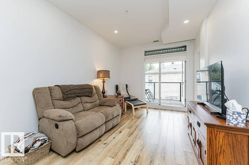 #214 11503 76 AV NW — photo 19 of 40