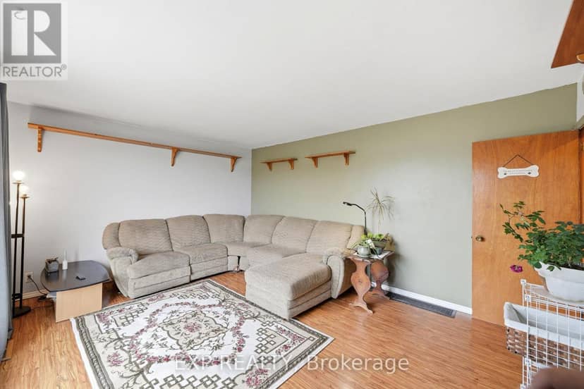 4142 Stewarts Lane — photo 11 of 40