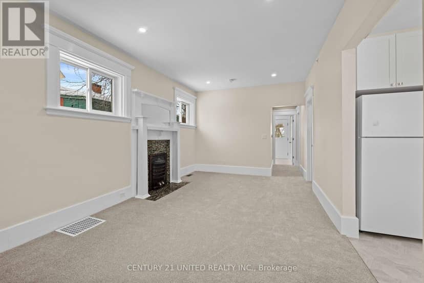 375 Downie Street — photo 12 of 40