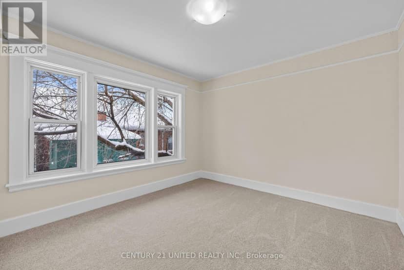 375 Downie Street — photo 14 of 40