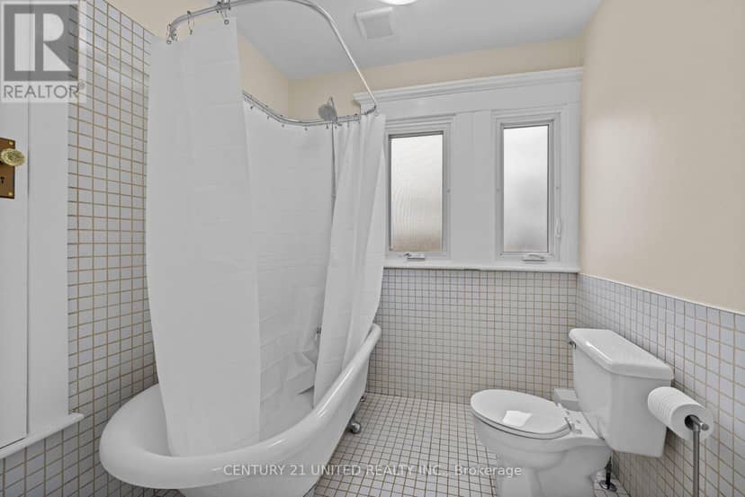 375 Downie Street — photo 23 of 40