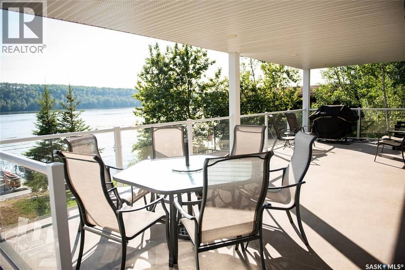 53 Lakeside DRIVE — photo 35 of 40
