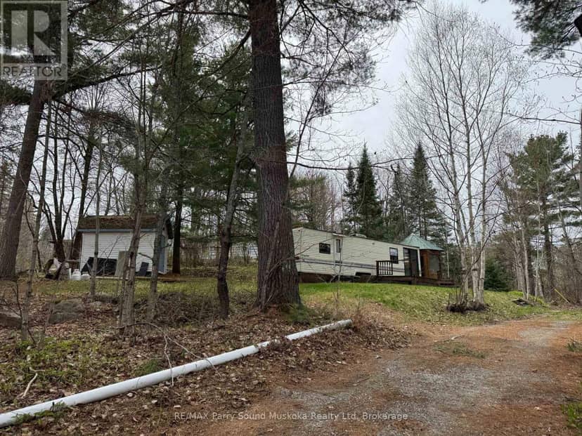 41-35 Weber Road — photo 4 of 9