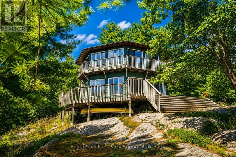 1 Loon Bay — photo 4 of 37