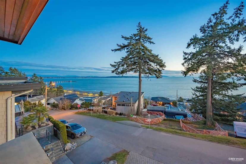 14523 MAGDALEN AVENUE, White Rock