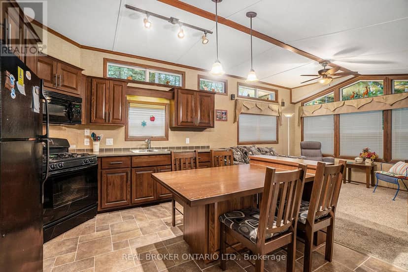 H10 - 240 Pinewood Park Road — photo 13 of 34