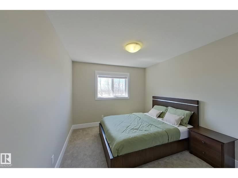 5512 64 ST — photo 33 of 40