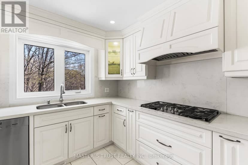 243 Burbank Drive — photo 3 of 40