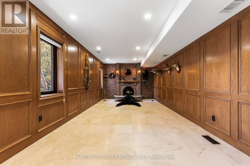 243 Burbank Drive — photo 32 of 40