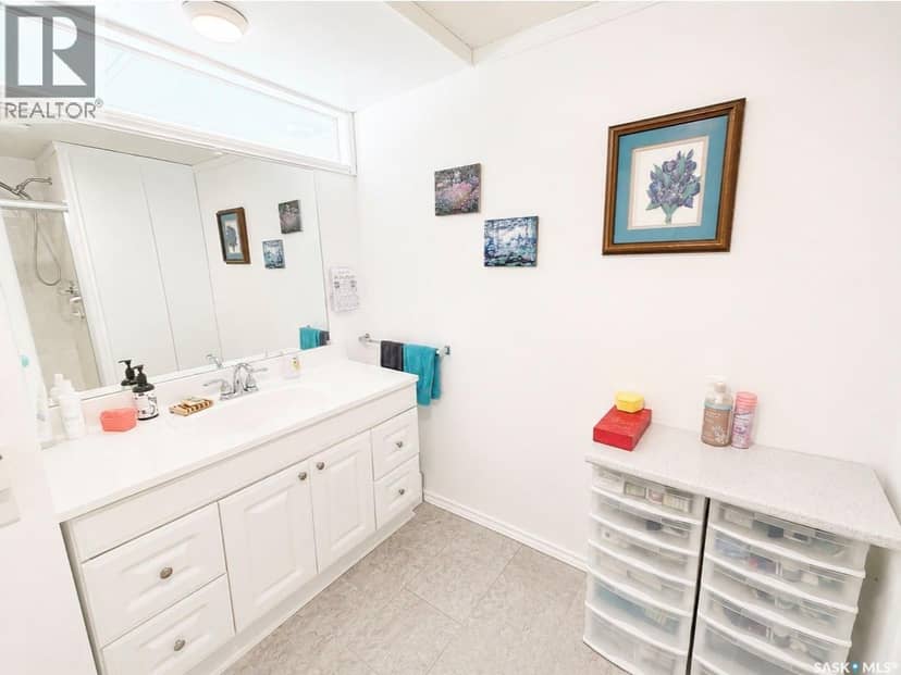 509 Toews STREET — photo 15 of 20