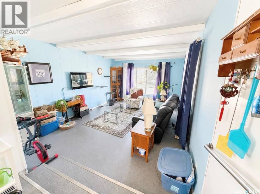 509 Toews STREET — photo 6 of 20