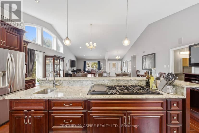 84 Pinewood Place — photo 12 of 40