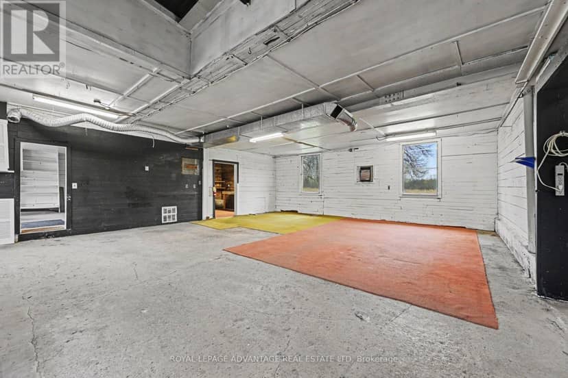 3004 Rideau Ferry Road — photo 32 of 40