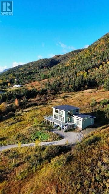 101 Crawley's Cove Road — photo 4 of 40