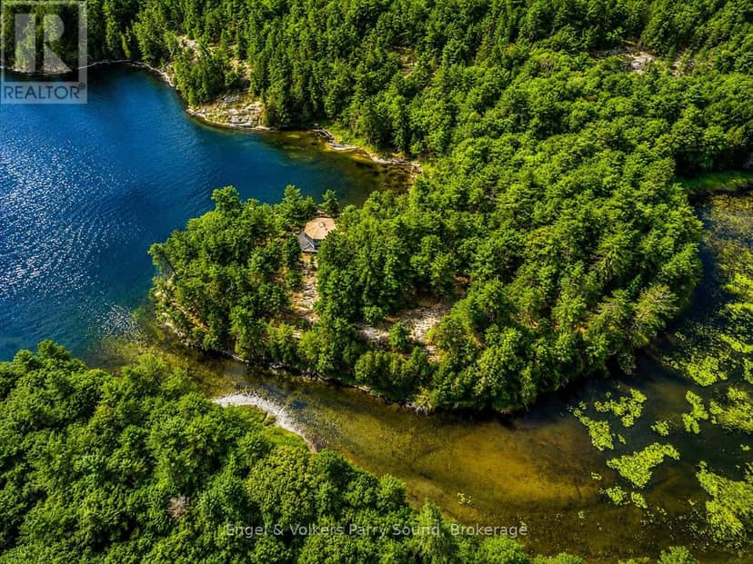 1 Loon Bay — photo 36 of 37