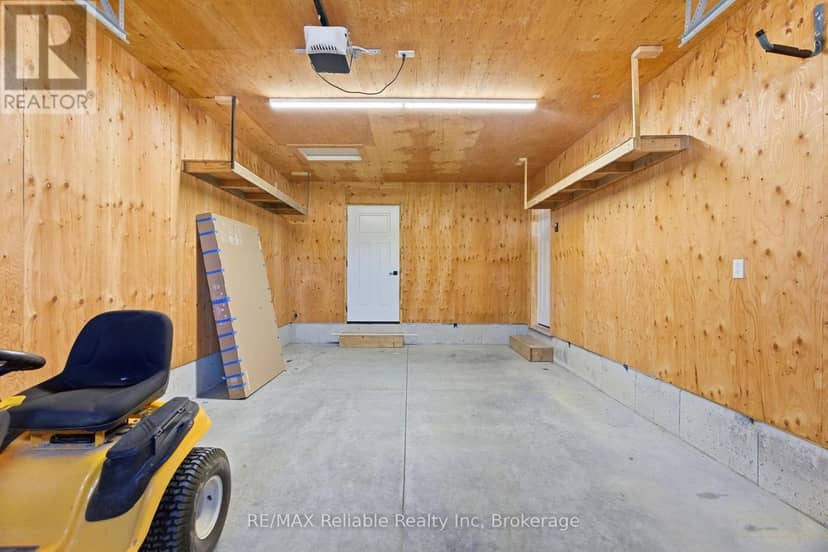 152 Sills Street — photo 34 of 40