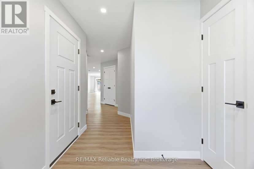152 Sills Street — photo 7 of 40