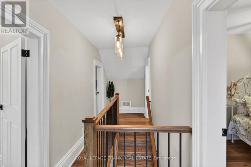 747 Morton 10th Line — photo 33 of 40