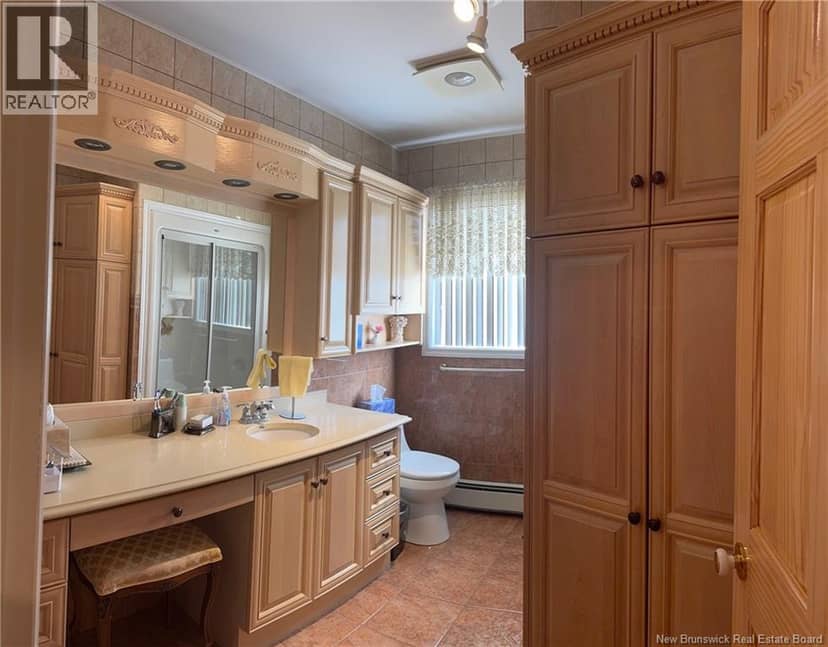 64 Fairview Street — photo 19 of 40
