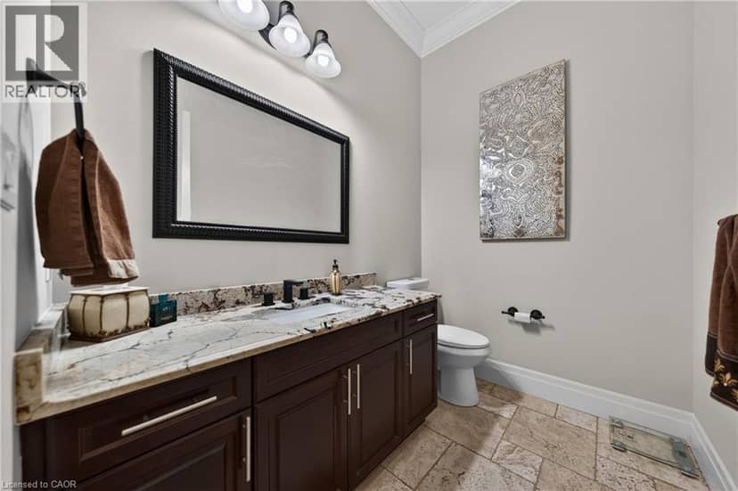 245 JOSEPH SCHOERG Crescent — photo 23 of 40