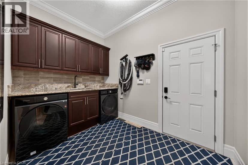 245 JOSEPH SCHOERG Crescent — photo 24 of 40