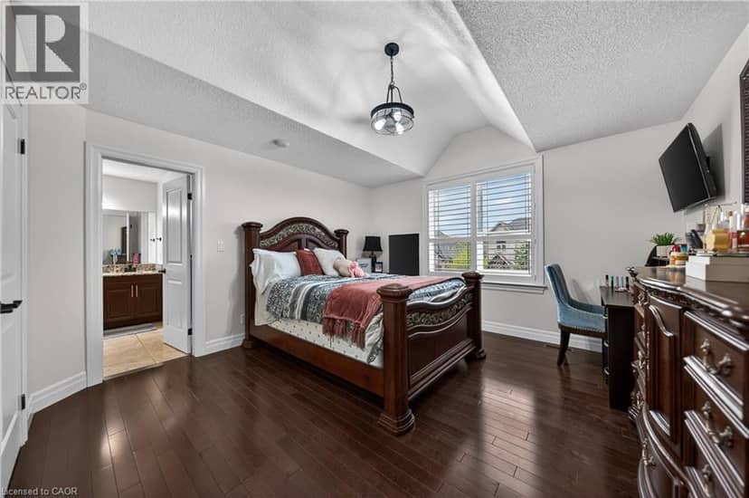 245 JOSEPH SCHOERG Crescent — photo 34 of 40