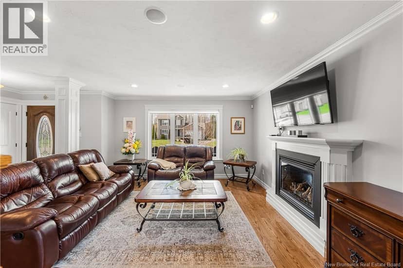 103 Bonaventure Street — photo 7 of 40