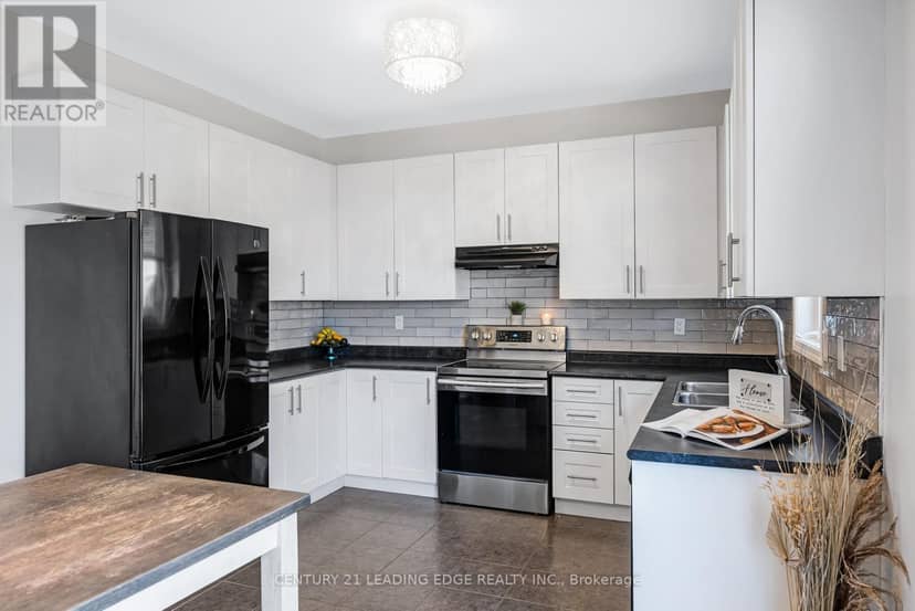 720 Fisher Street E — photo 9 of 40