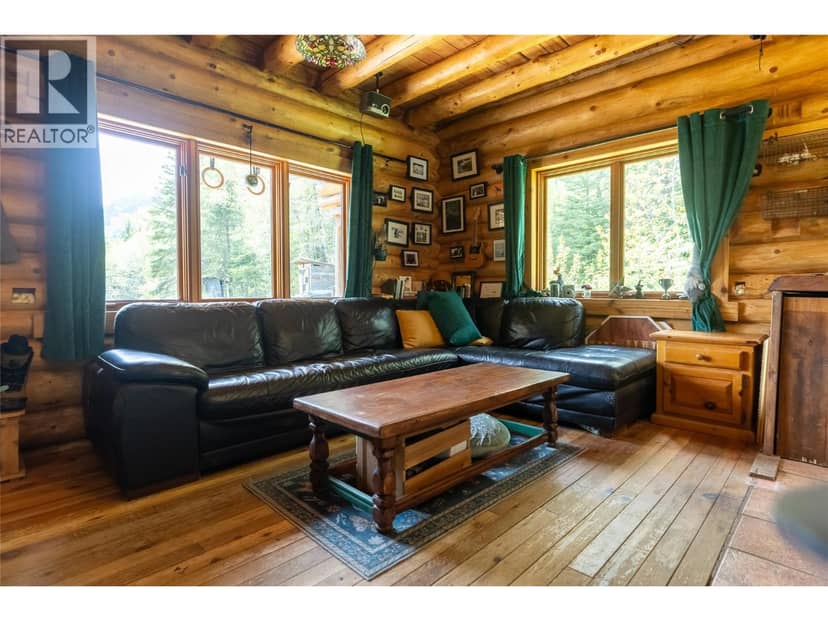 6179 Kubinec Road, Fernie, photo 8