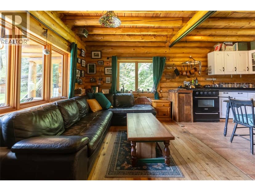 6179 Kubinec Road, Fernie, photo 7