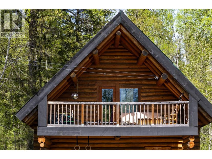 6179 Kubinec Road, Fernie, photo 3