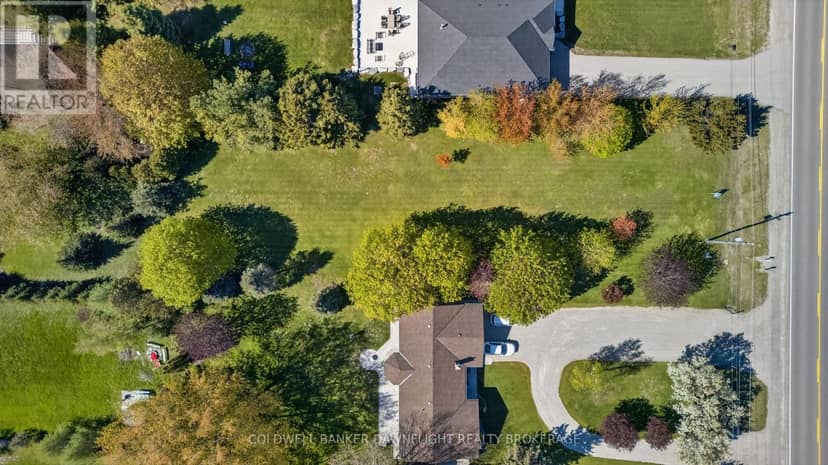 72189 Bluewater Highway — photo 6 of 11