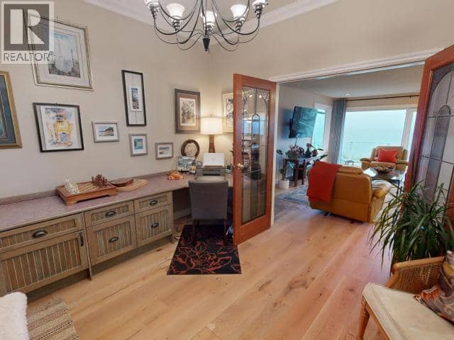 8745 PATRICIA ROAD, Powell River, photo 7