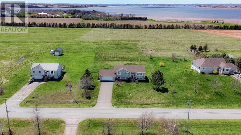 287 Richard Douglas Drive, Mermaid, photo 2