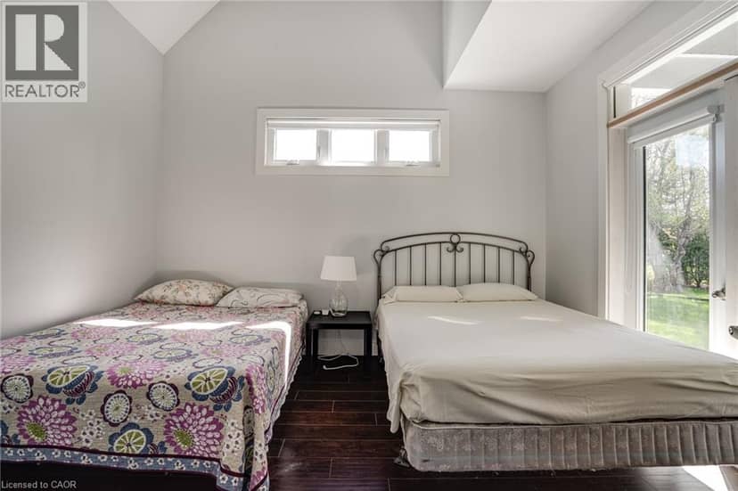 18 WALTER Street — photo 18 of 40
