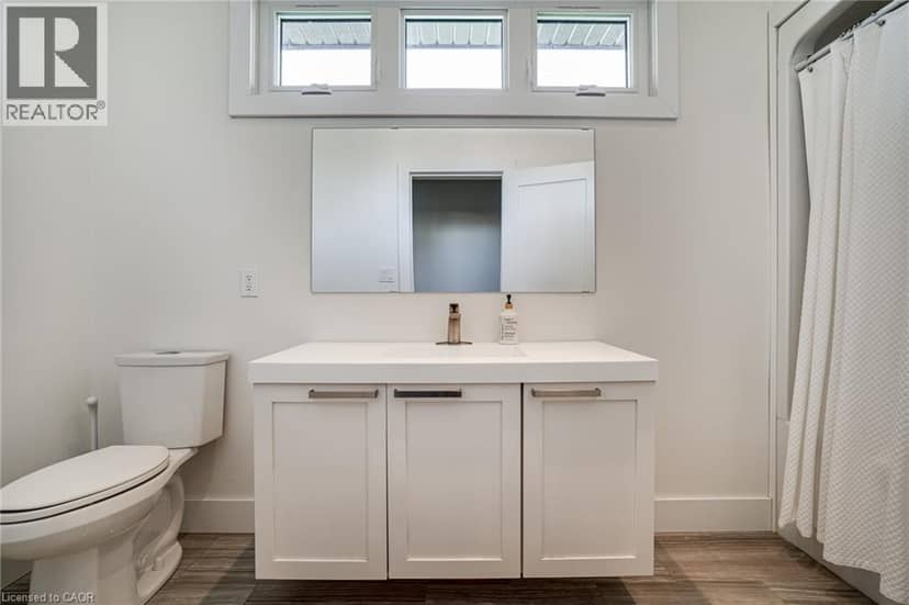 18 WALTER Street — photo 21 of 40