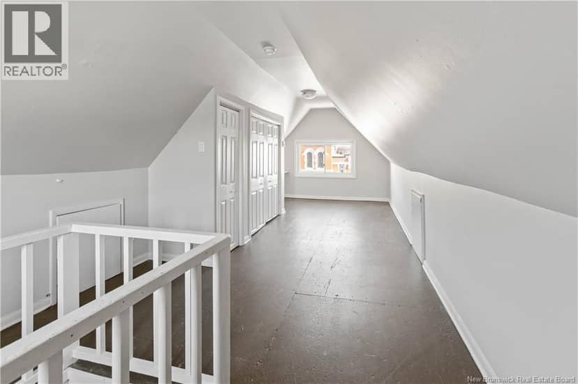 124 Highfield Street — photo 3 of 8
