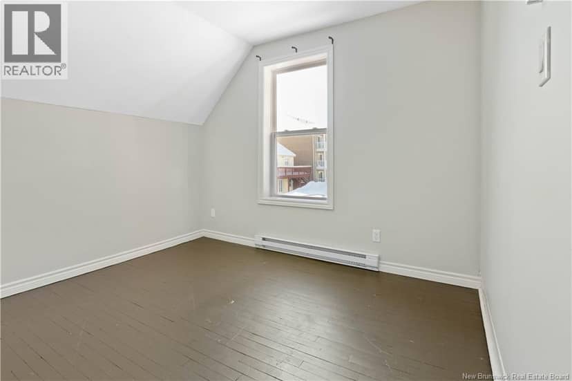 124 Highfield Street — photo 6 of 8