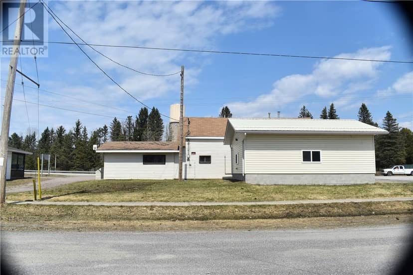 10494 & 10496 Highway 17 — photo 9 of 40