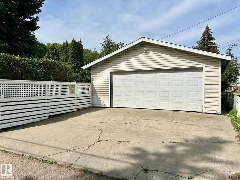 13908 117 AV NW — photo 26 of 29