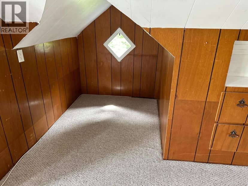 815 Baker Street, Nelson, photo 3