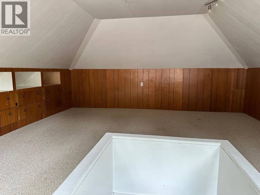 815 Baker Street, Nelson, photo 5