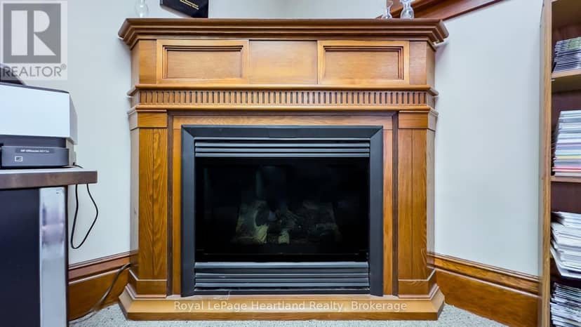 401 Queen Street — photo 28 of 40