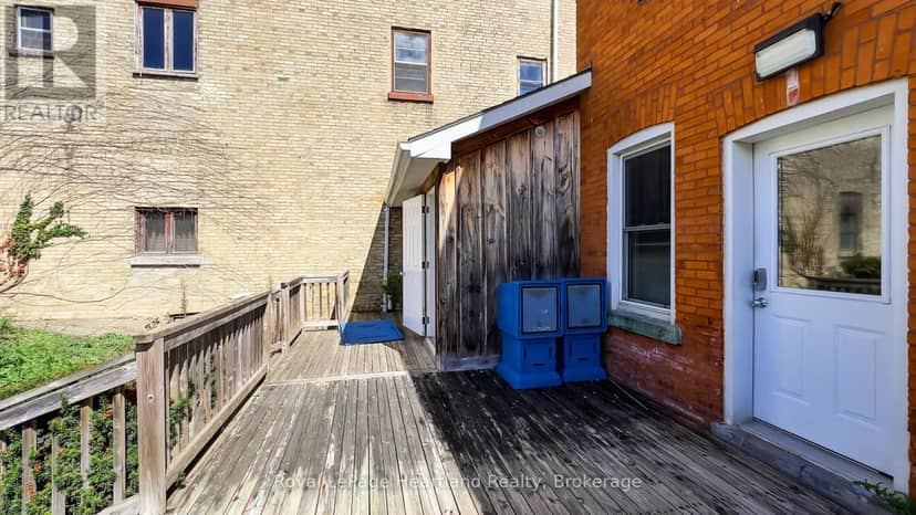401 Queen Street — photo 39 of 40