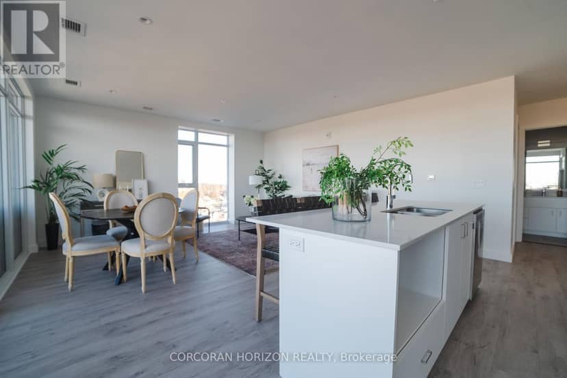 1701 - 15 Glebe Street S — photo 6 of 23