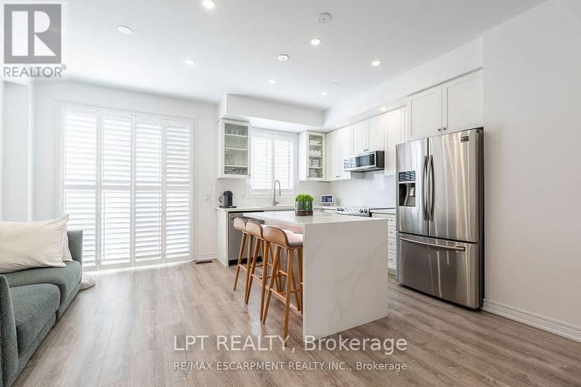 16 Place Polonaise Drive — photo 21 of 25