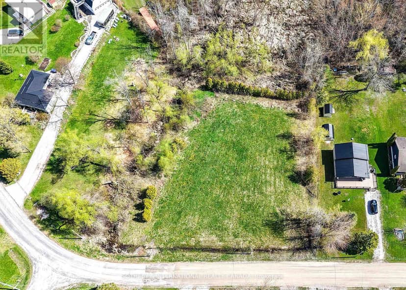 4136 Fountain Drive — photo 3 of 11