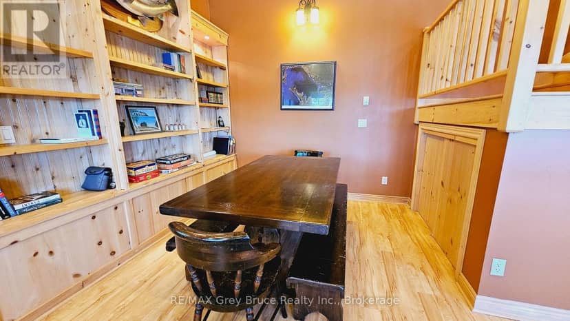 130 South Shore Road — photo 10 of 40