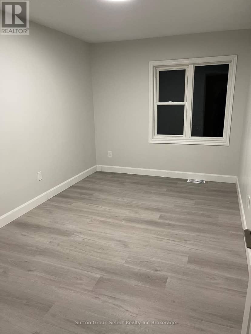 100 Finkle Street — photo 13 of 14