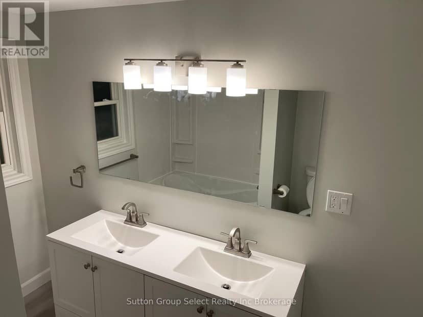 100 Finkle Street — photo 5 of 14
